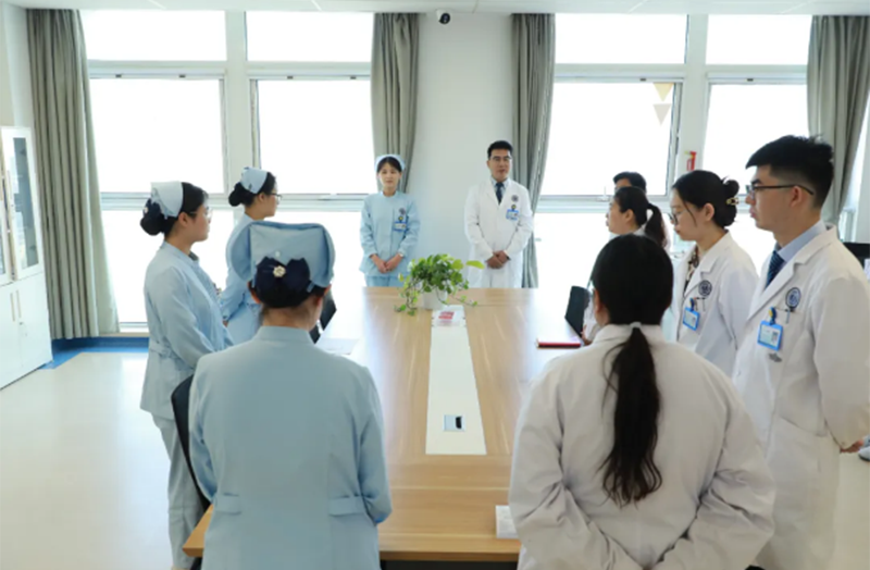 馬建亮“王炸”團(tuán)隊(duì)，一天連救五命！_03.png