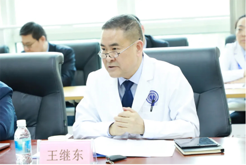 五大中心點亮區(qū)域醫(yī)療新藍圖！_01.jpg